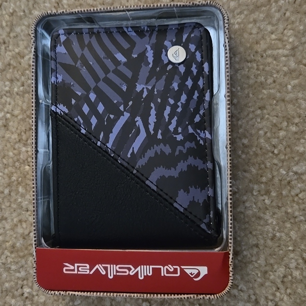 Quicksilver - Picture 2 of 3